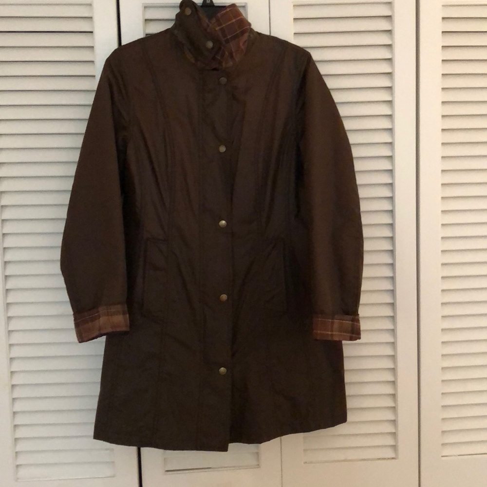 Barbour Belsay Waxed Jacket